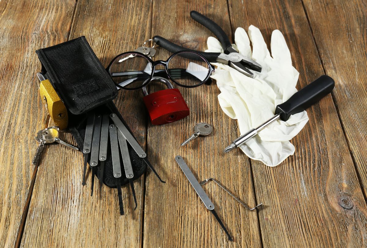 Lock Tools